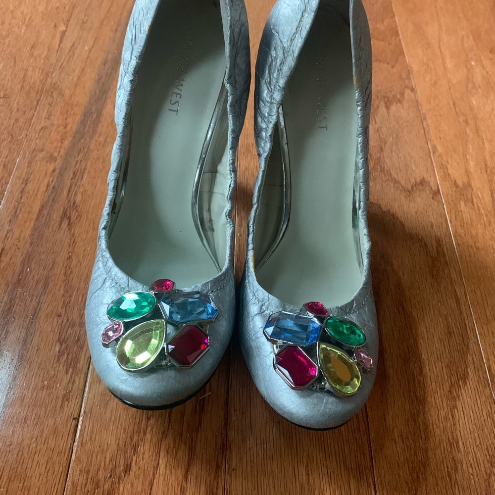Women’s shoes